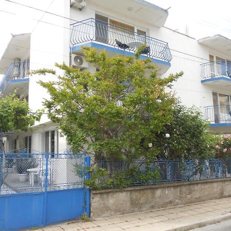 Agatopolis - подсигурено безплатно паркиране Ахтополь Экстерьер фото